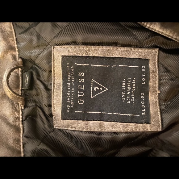 Men’s Guess leather bomber - Picture 2 of 2